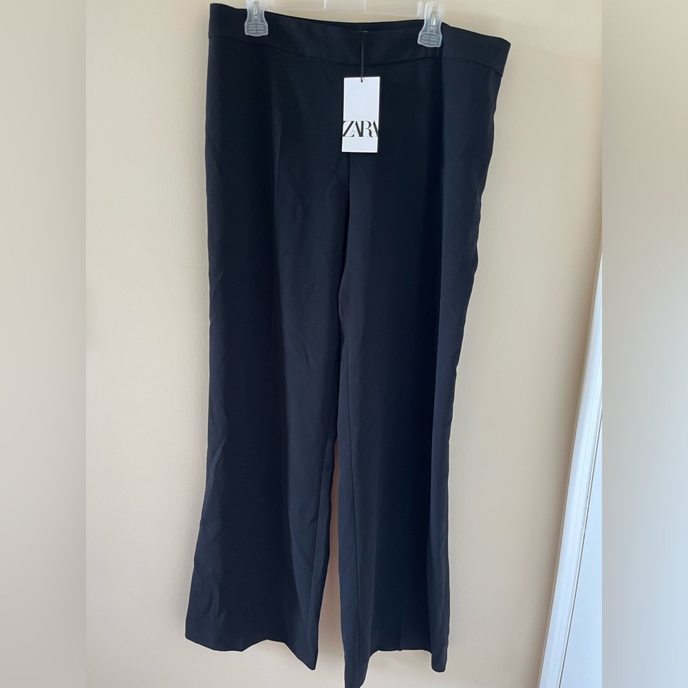 Zara black wide leg pants 🖤